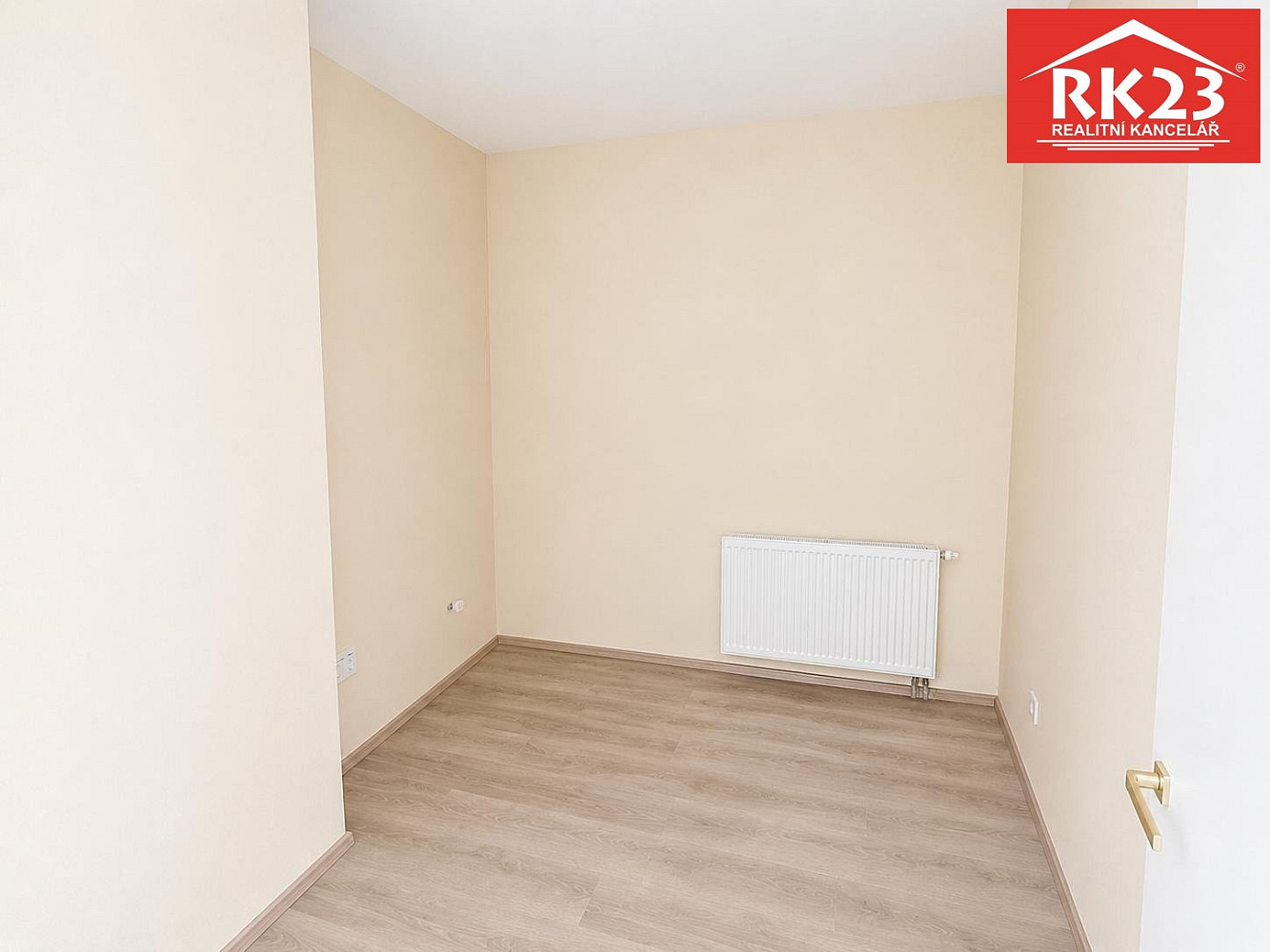 Pronájem obchodních prostor 25 m² – fotografie 3