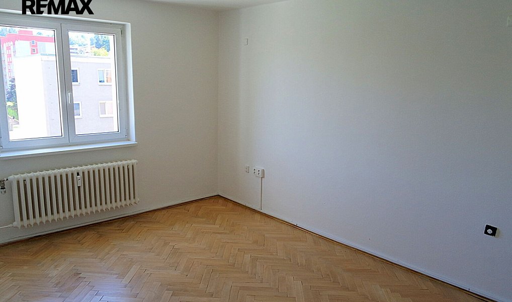 Prodej bytu 2+1 54 m², Úpice – náhled fotky 2
