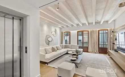 Prodej domu 325 m² s pozemkem 90 m², Palma de Mallorca, Španělsko