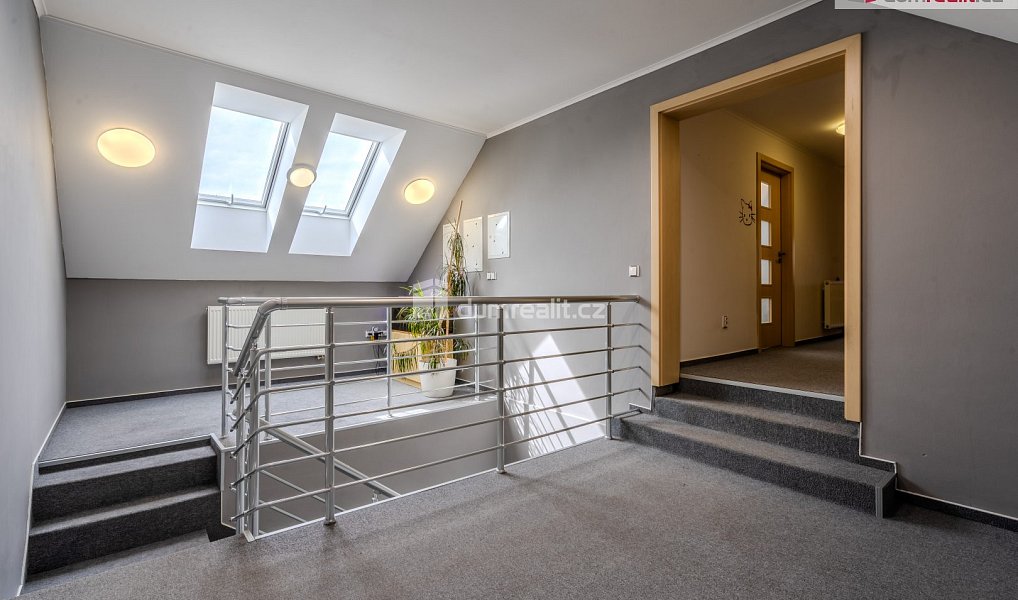 Prodej domu 300 m² s pozemkem 300 m², Roudnice nad Labem – náhled fotky 7