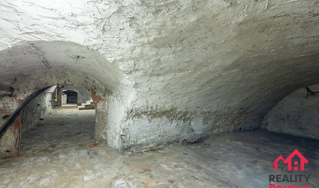 Prodej komerčního objektu (jiného typu) 422 m², Moravská Třebová – náhled fotky 23