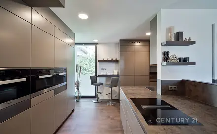 Prodej bytu 5+kk 317 m², Radlická, Praha 5 - Radlice