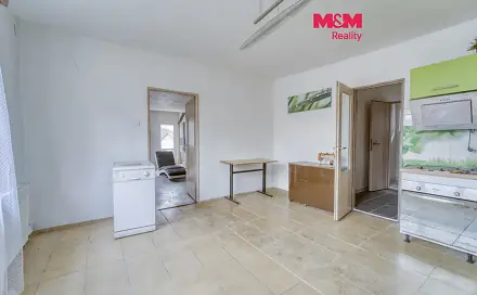 Prodej domu 300 m² s pozemkem 2 031 m², Stříbro - Otročín, okres Tachov