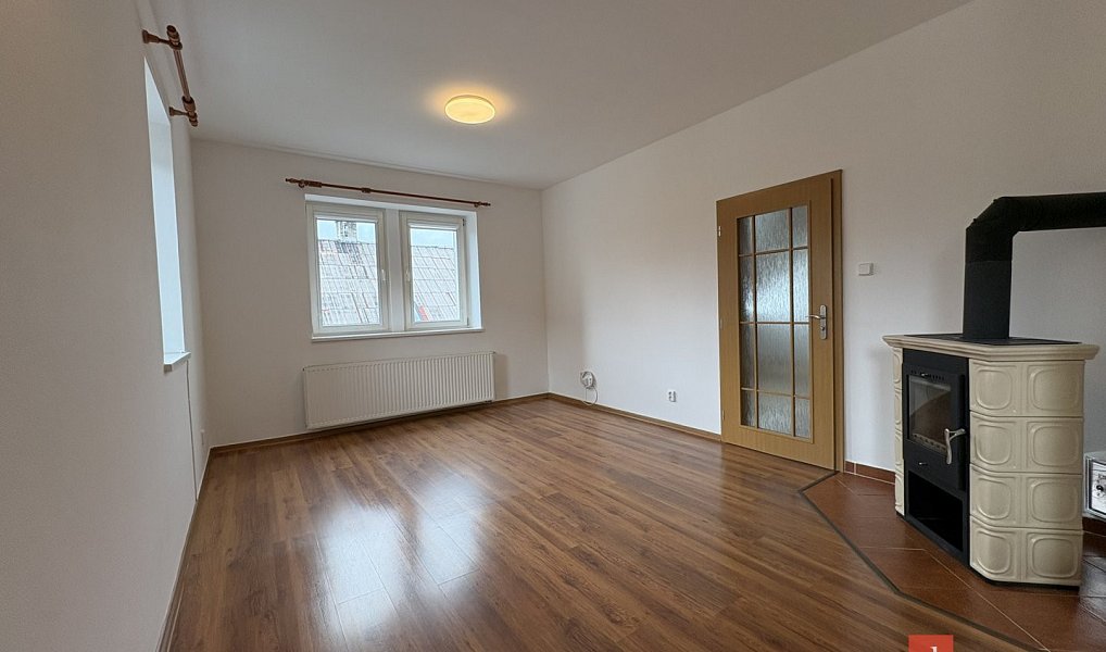 Pronájem bytu 2+kk 70 m², Liberec – náhled fotky 3