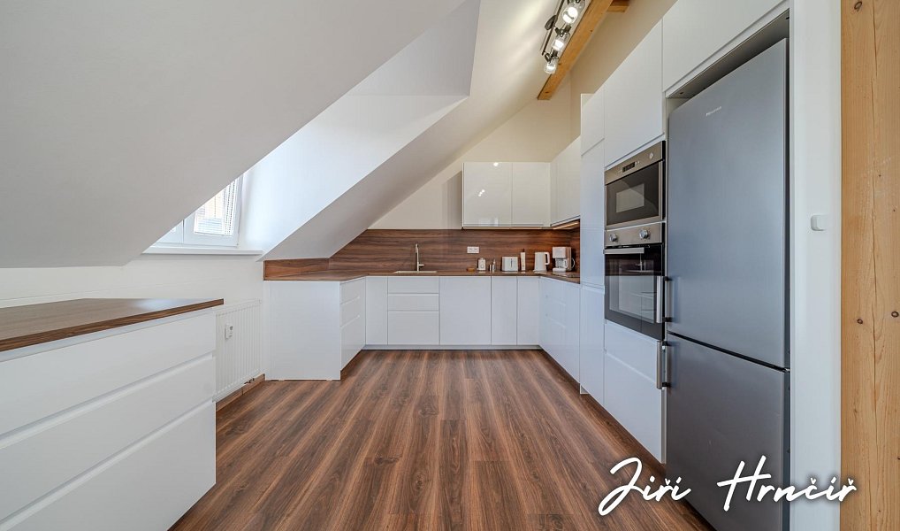Prodej bytu 3+kk 77 m², Liberec – náhled fotky 5