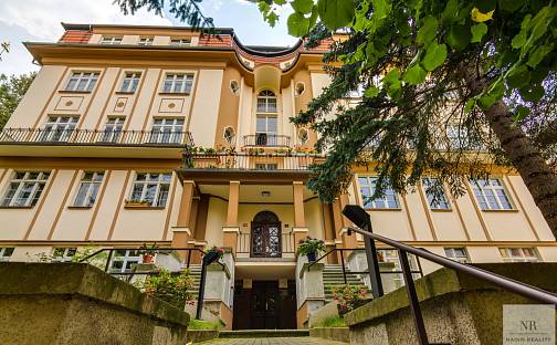 Pronájem bytu 3+1 130 m², Krále Jiřího, Karlovy Vary