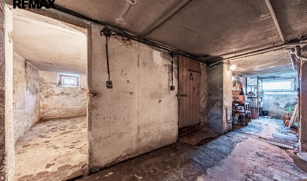 Prodej domu 260 m² s pozemkem 180 m², Krupka – náhled fotky 49