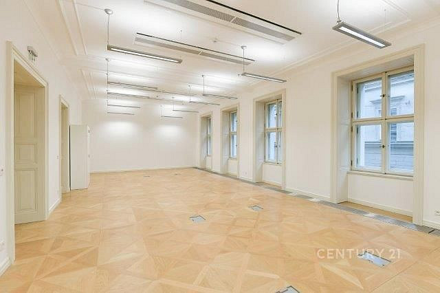 Pronájem kanceláře 2 009 m² – fotografie 4