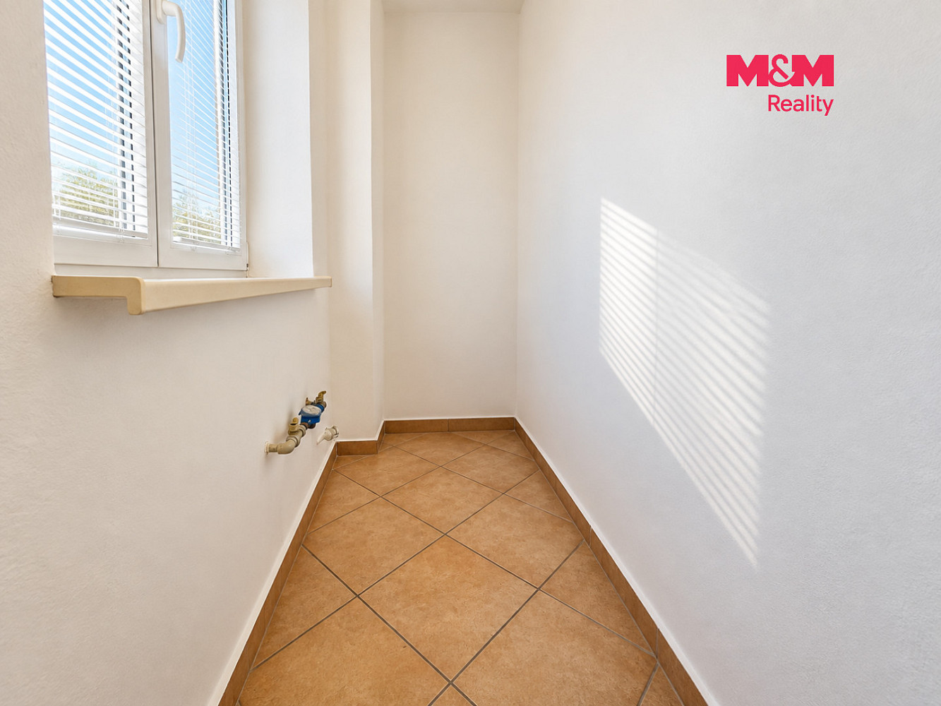 Pronájem bytu 2+1 74 m² – fotografie 5