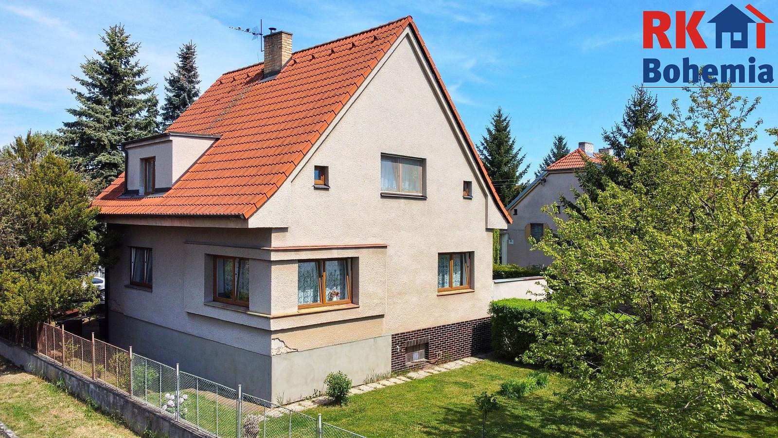 Prodej domu 150 m² s pozemkem 813 m² – fotografie 2