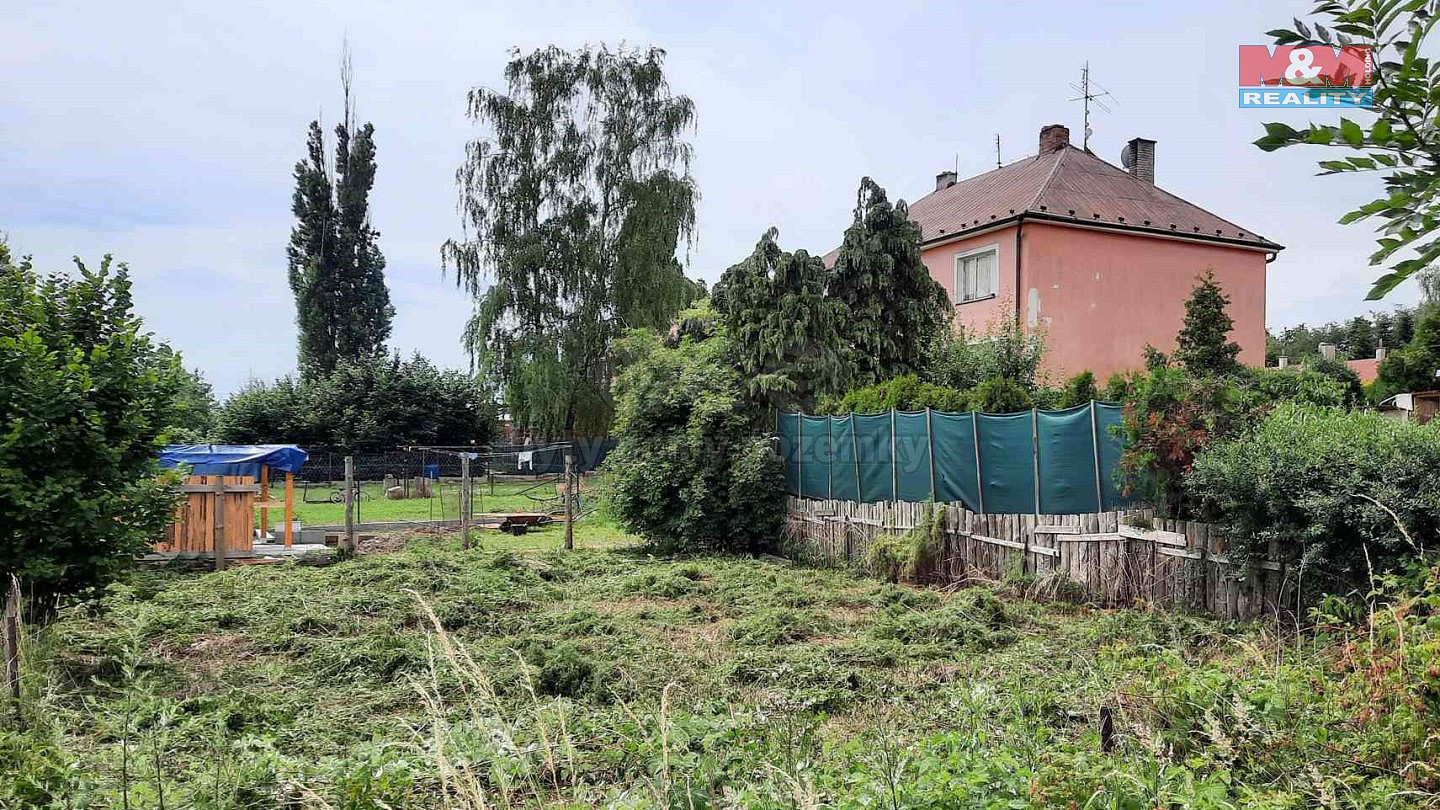 Prodej stavebního pozemku 308 m² — photo 2