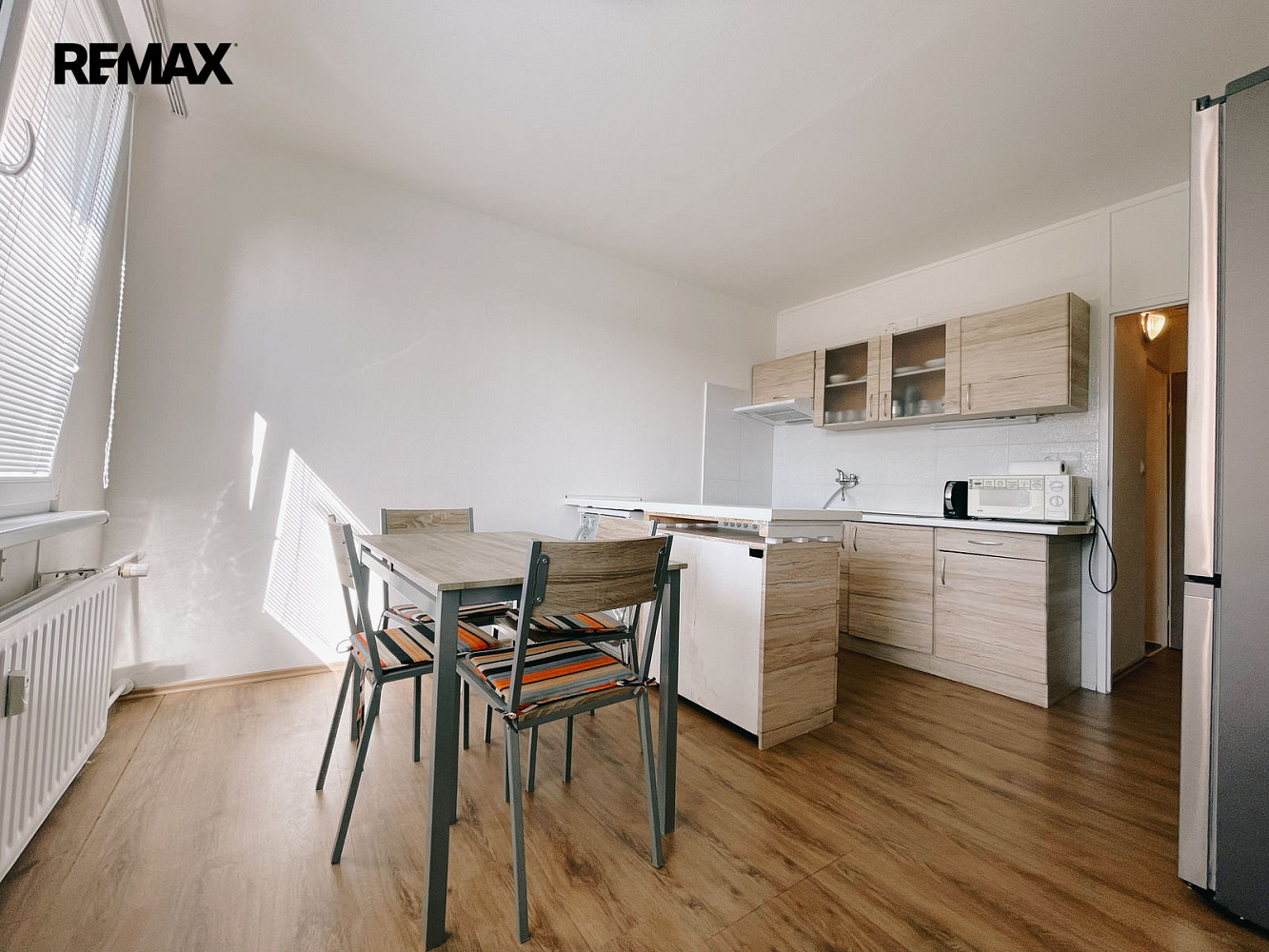 Pronájem bytu 1+1 40 m² – fotografie 3