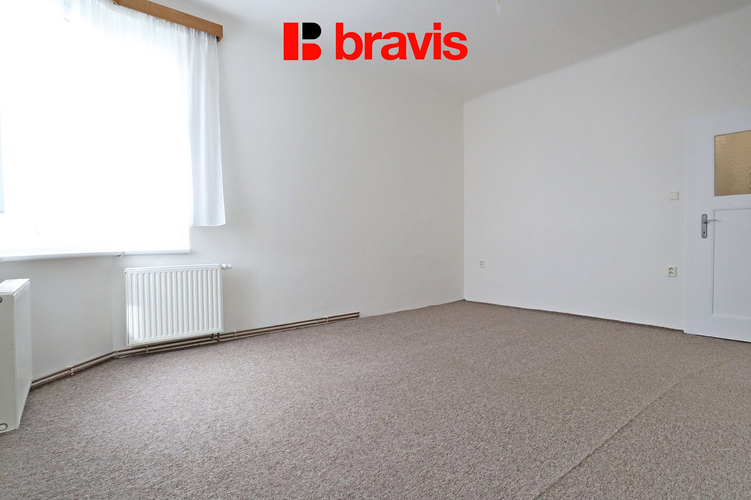Pronájem bytu 1+1 42 m² – fotografie 4