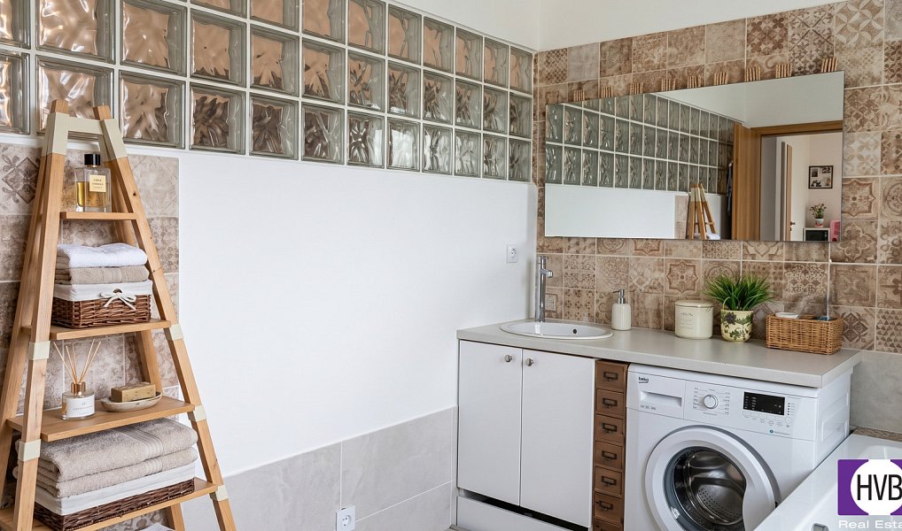 Prodej domu 174 m² s pozemkem 477 m², Roudnice nad Labem – náhled fotky 8