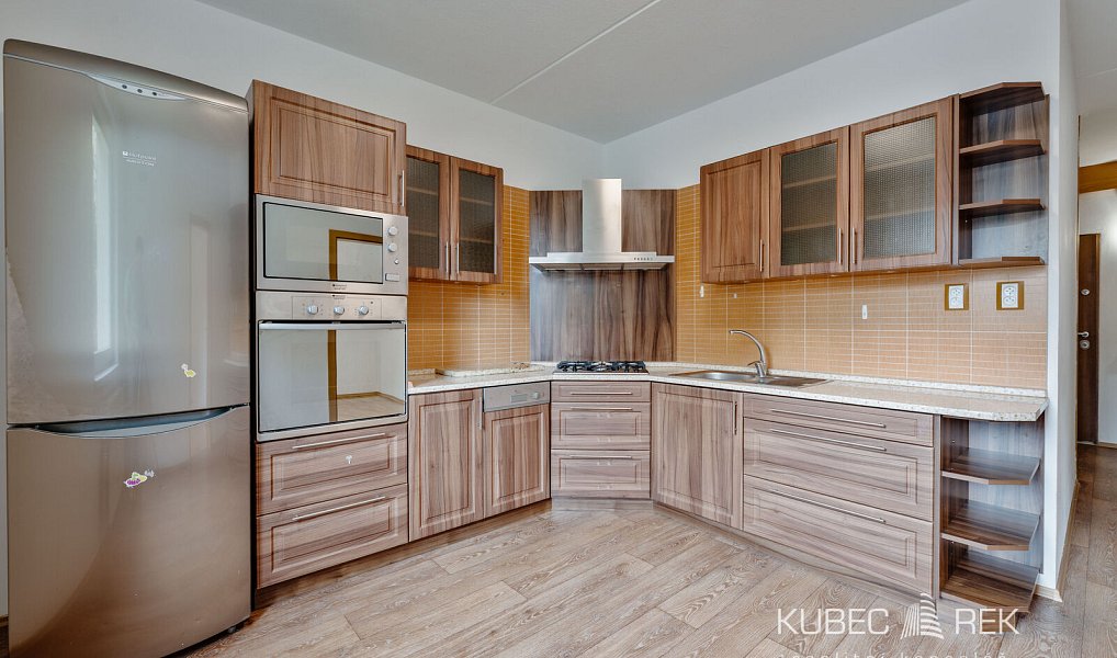 Prodej bytu 3+1 64 m², Tábor – náhled fotky 2
