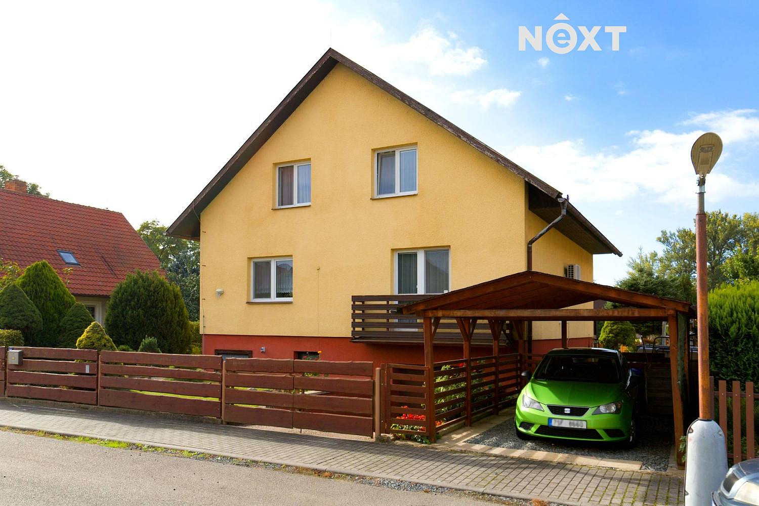 Prodej domu 184 m² s pozemkem 651 m²