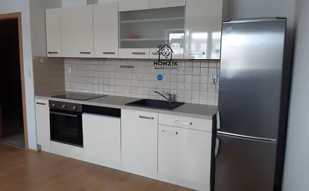 Pronájem bytu 2+kk 51 m², Jiráskova, Benešov