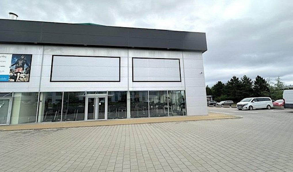 Pronájem obchodních prostor 491 m², Čestlice – náhled fotky 3
