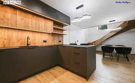 Prodej domu 251 m² s pozemkem 541 m², Velatice, okres Brno-venkov