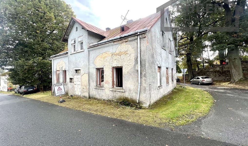 Prodej domu 170 m² s pozemkem 558 m², Lesná – náhled fotky 9
