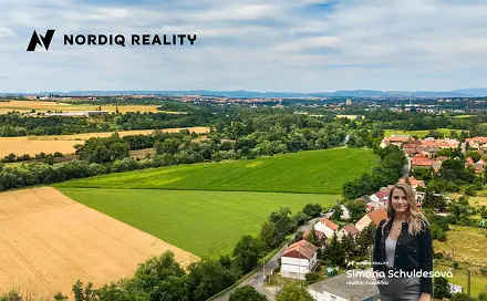 Prodej pole 9 243 m², Staňkovice - Tvršice, okres Louny