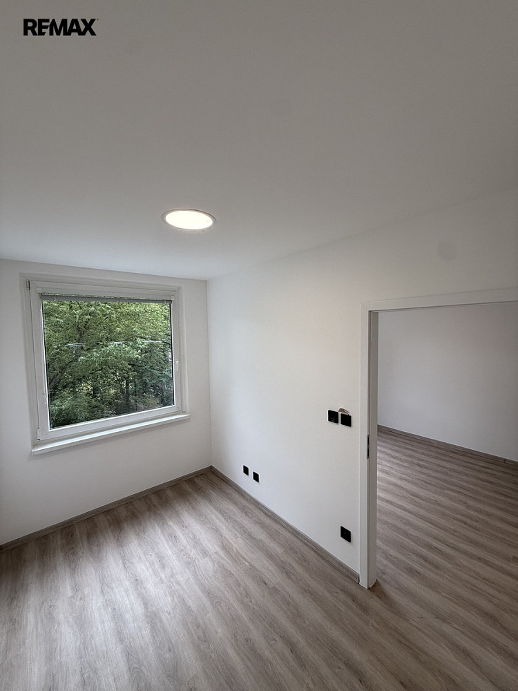 Pronájem bytu 3+1 50 m² — photo 5