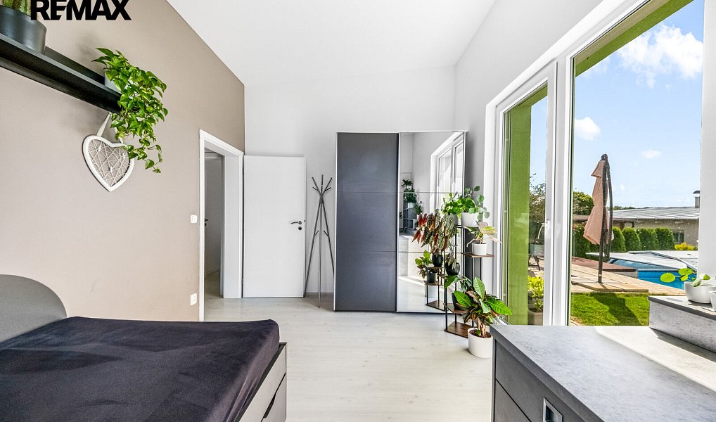Prodej domu 83 m² s pozemkem 375 m², Tehov – náhled fotky 12