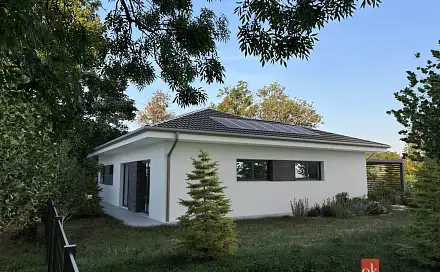 Prodej stavebního pozemku 750 m², Litobratřice, okres Znojmo