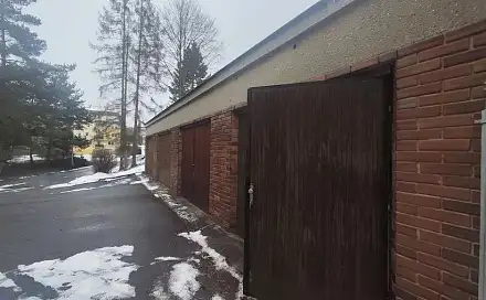 Boskovice, garáž, 21 m2, voda, elektřina garáž, Boskovice, okres Blansko