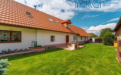 Prodej domu 241 m² s pozemkem 1 440 m², Stříbrná Skalice - Hradové Střimelice, okres Praha-východ