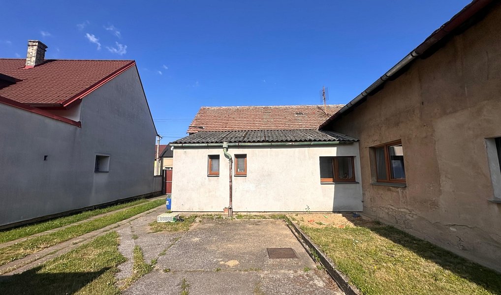Prodej domu 90 m² s pozemkem 556 m², Račiněves – náhled fotky 28