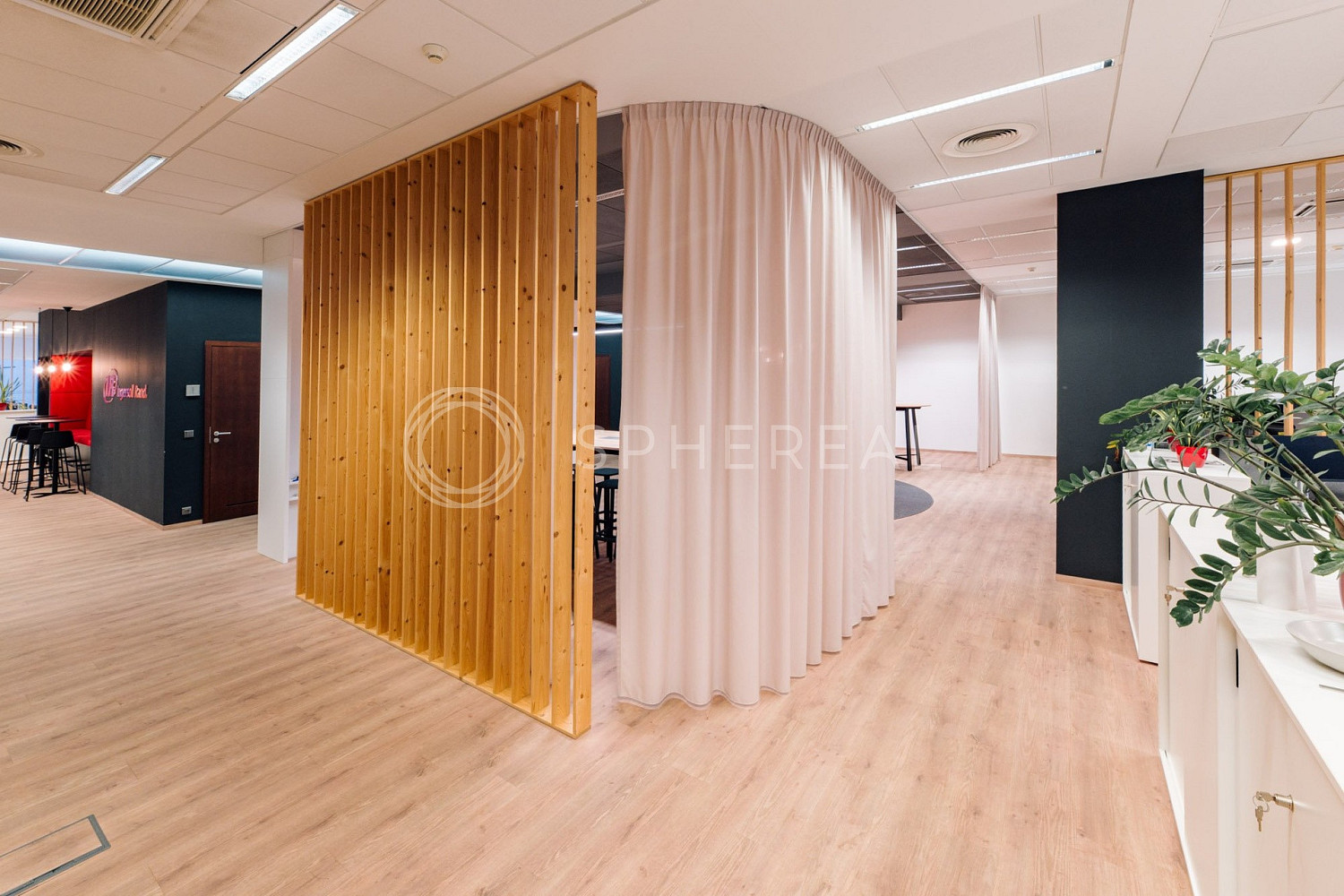 Pronájem kanceláře 568 m² — photo 4