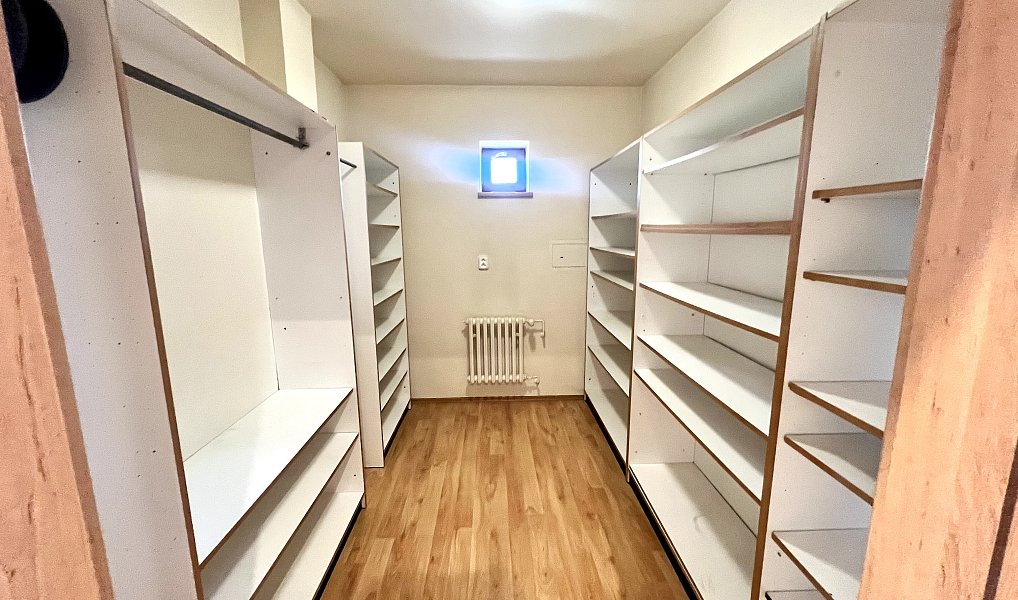 Pronájem bytu 4+kk 111 m², Ivančice – náhled fotky 4