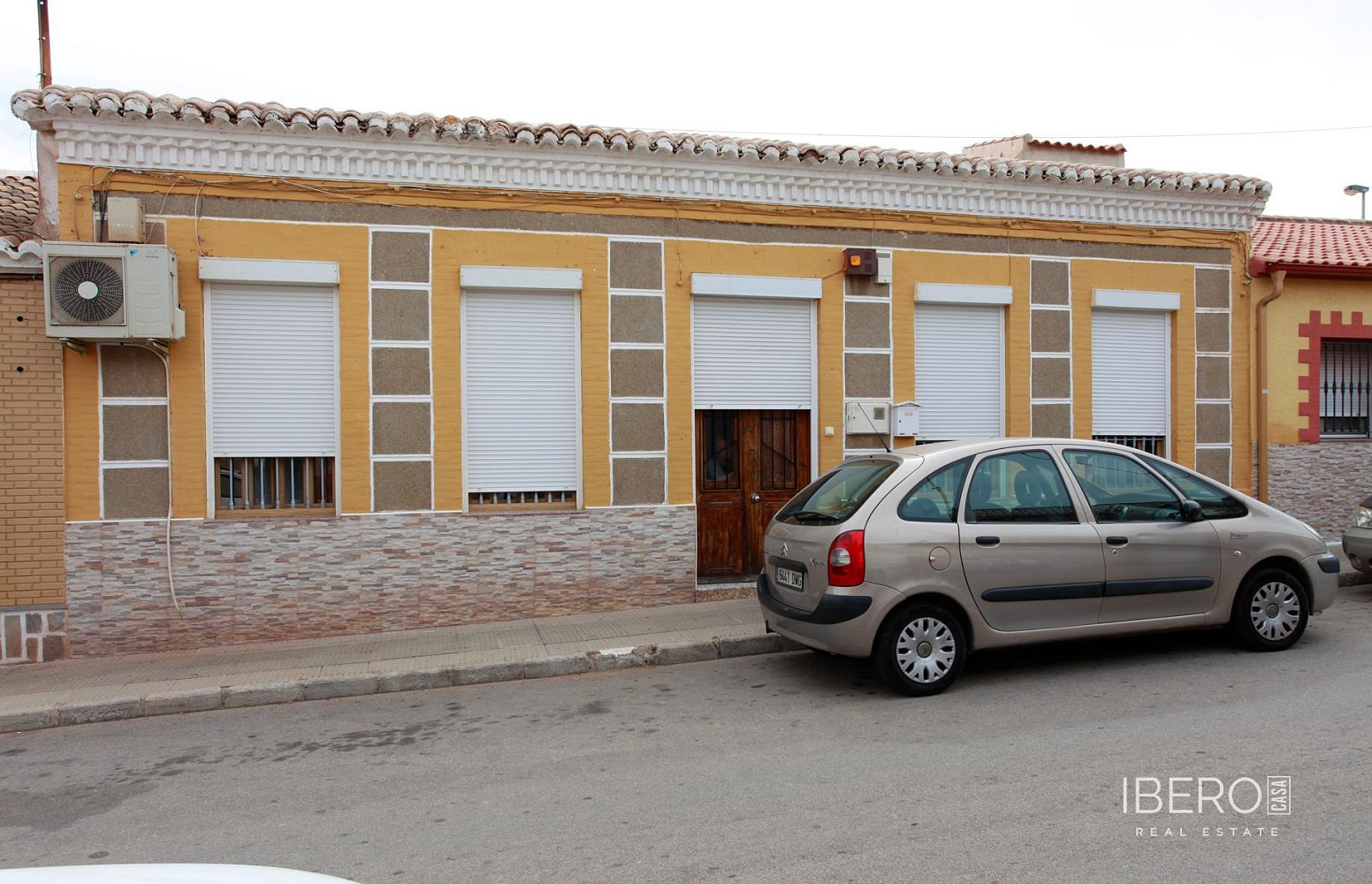 Prodej domu 220 m² s pozemkem 301 m²