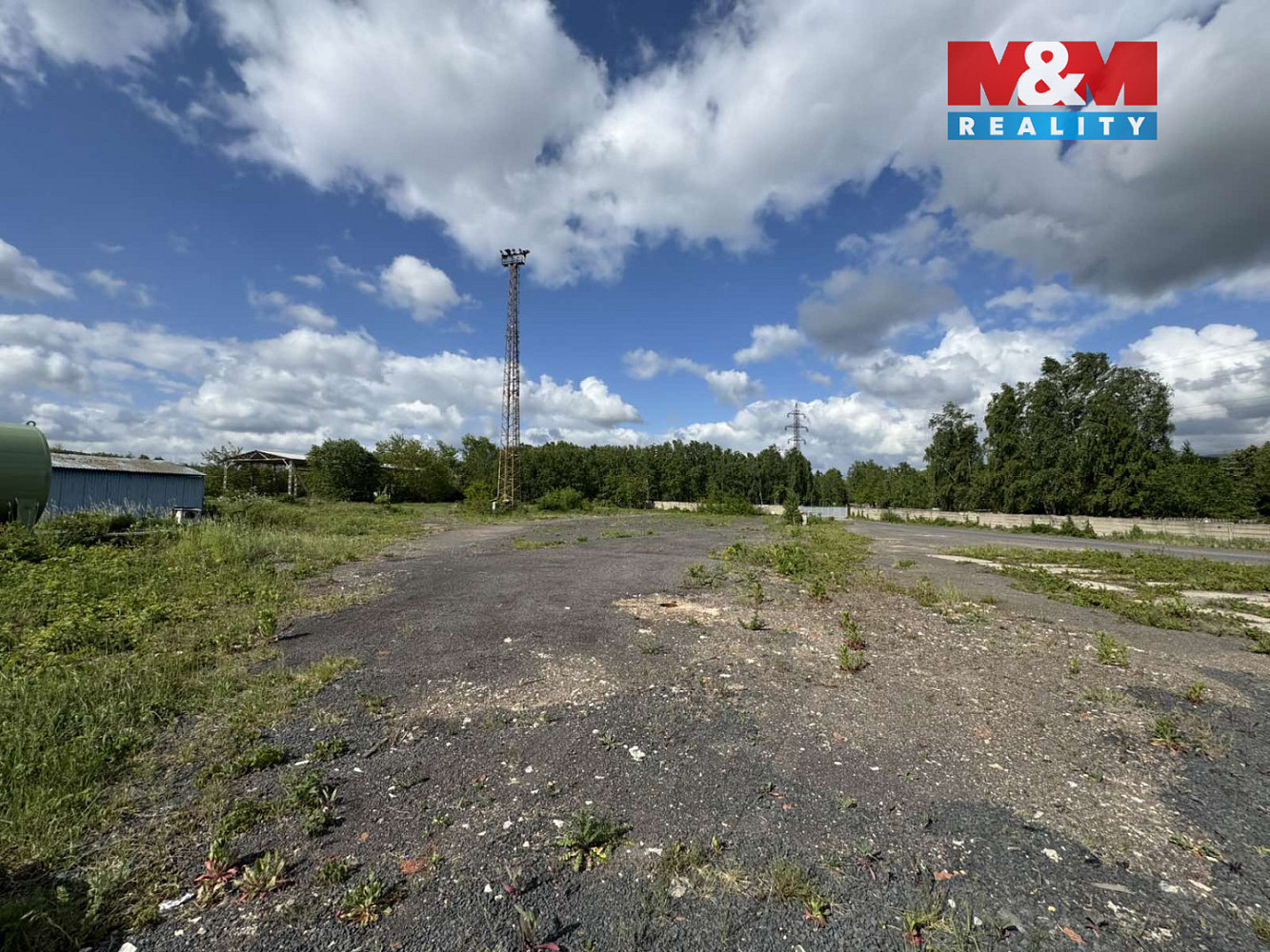 Pronájem pozemku 10 000 m² – fotografie 3