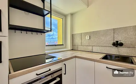 Pronájem bytu 2+kk 42 m², Teplého, Pardubice - Zelené Předměstí