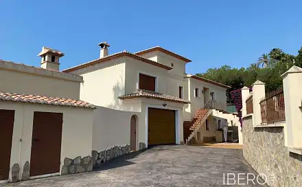Prodej domu 396 m² s pozemkem 811 m², Moraira, Španělsko