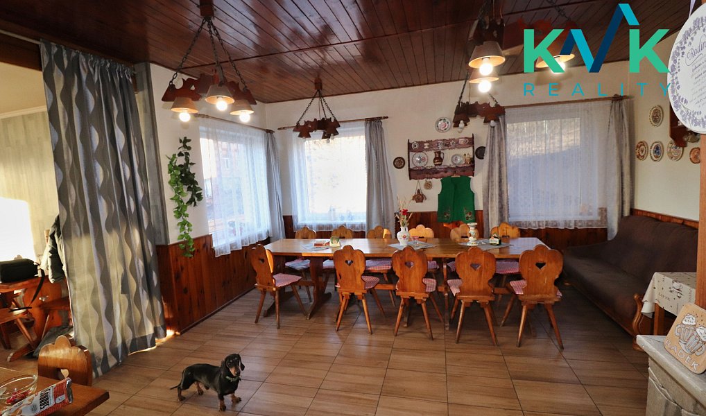 Prodej ubytovacího objektu 560 m², Kraslice – náhled fotky 3
