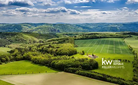 Prodej domu 270 m² s pozemkem 2 619 m², Hřebečníky, okres Rakovník