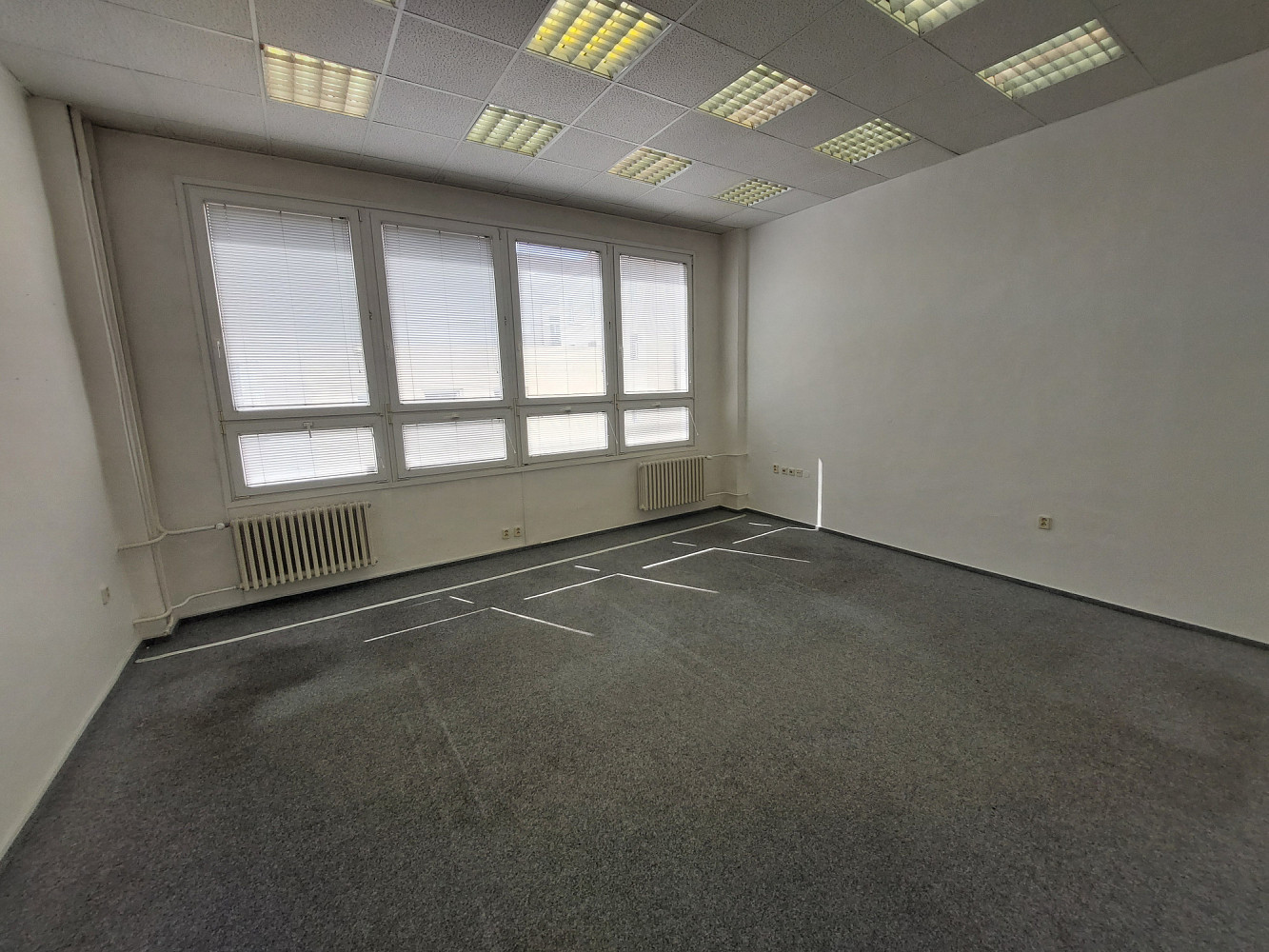 Pronájem kanceláře 30 m²