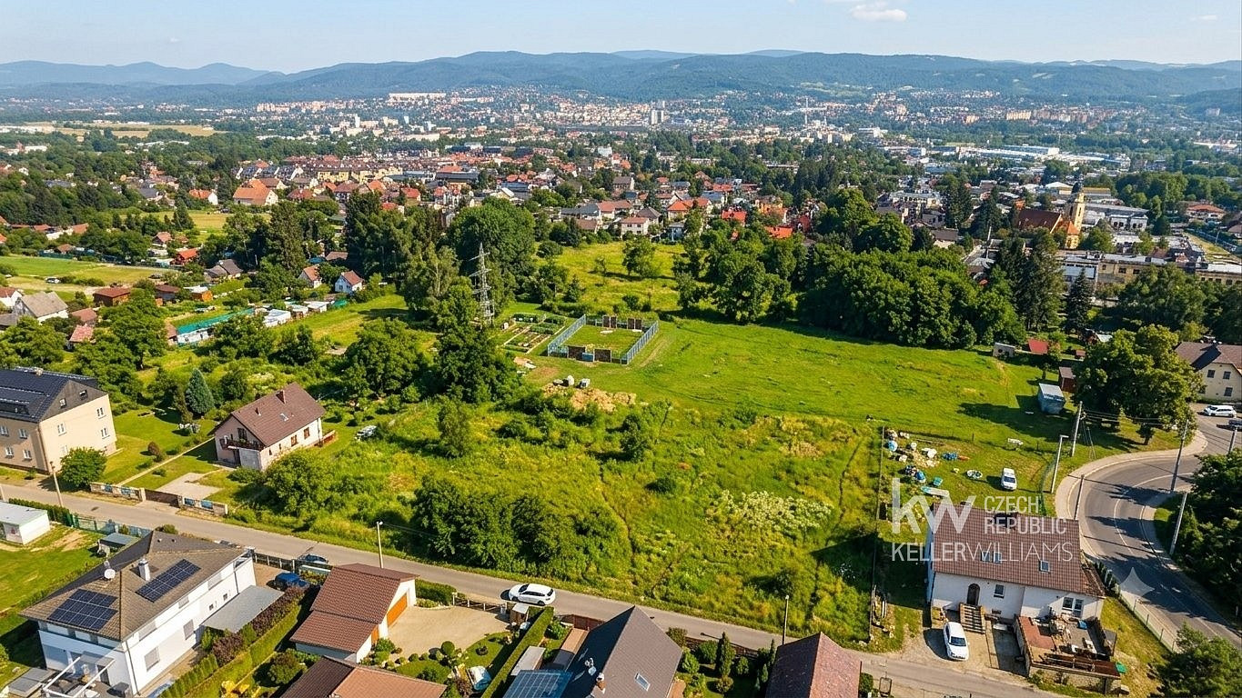 Prodej stavebního pozemku 1 528 m² – fotografie 3