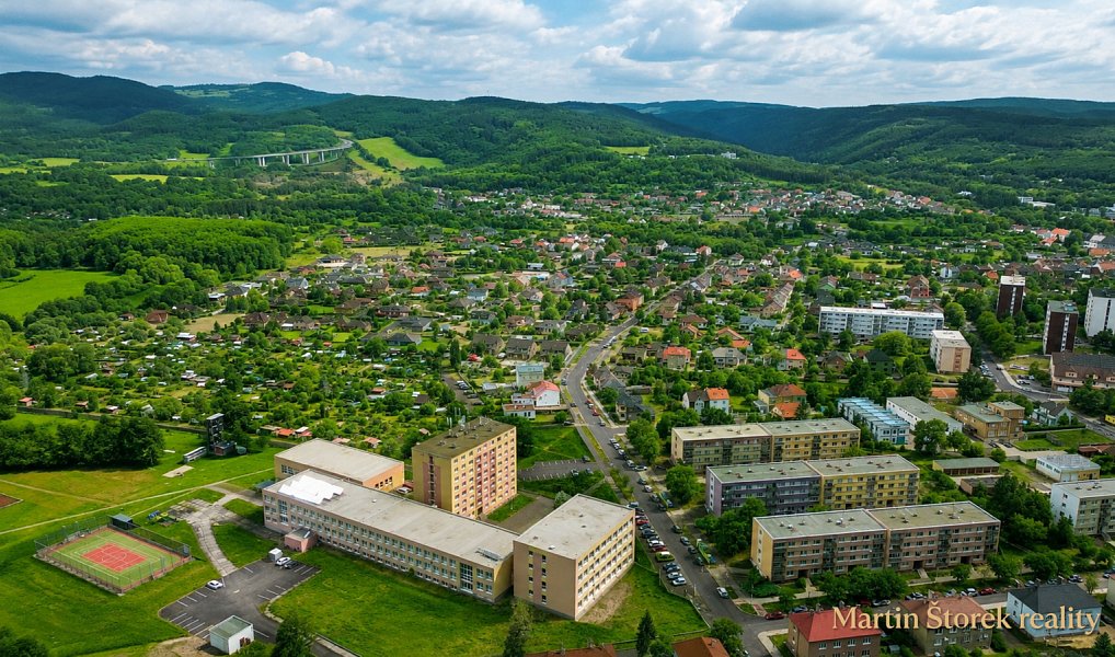 Prodej domu 176 m² s pozemkem 202 m², Chomutov – náhled fotky 24
