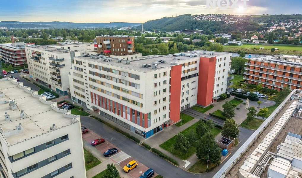 Pronájem bytu 1+1 53 m², Praha – náhled fotky 16