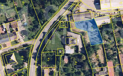 Prodej stavebního pozemku 800 m², Charváty - Drahlov, okres Olomouc