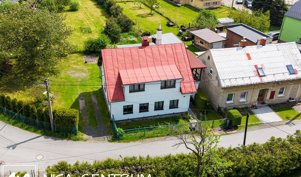 Prodej domu 220 m² s pozemkem 1 945 m², Hejnice – náhled fotky 32