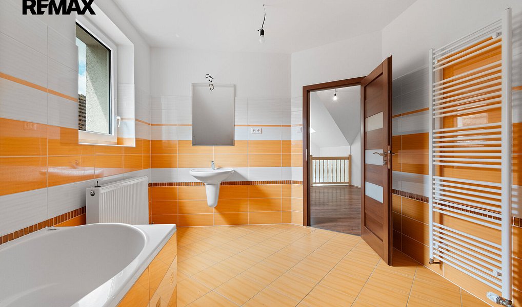 Prodej domu 238 m² s pozemkem 1 042 m², Příchovice – náhled fotky 25