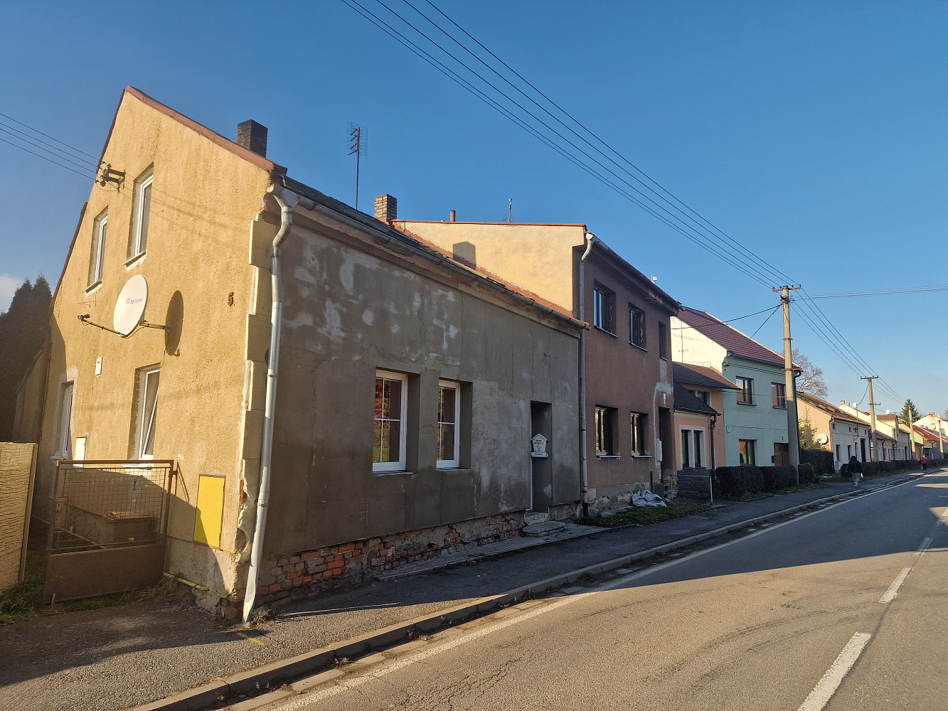 Prodej domu 157 m² s pozemkem 756 m² – pohled 2