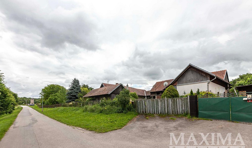 Prodej domu 196 m² s pozemkem 2 229 m², Běchary – náhled fotky 27