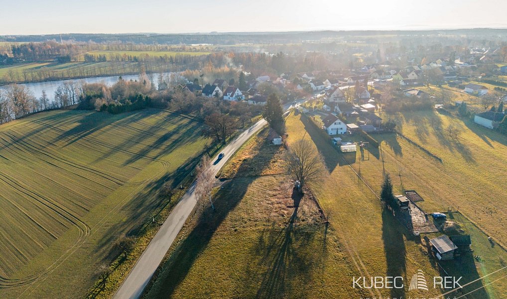 Prodej stavebního pozemku 785 m², Tučapy – náhled fotky 15