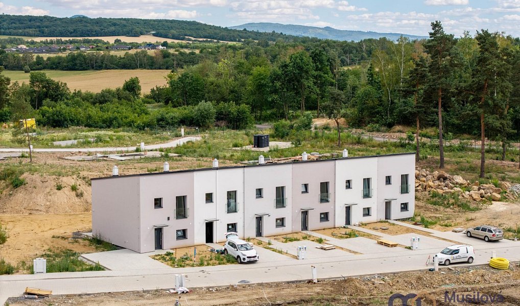 Prodej domu 92 m² s pozemkem 186 m², Újezdeček – náhled fotky 31
